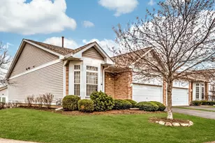 259 Firenze Dr, Cary, IL 60013 - Photo 3