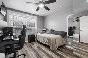 6922 Sierra Dr, Darien, IL 60561 - Photo 13