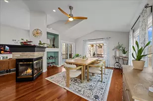 906 Bristol St, Pingree Grove, IL 60140 - Photo 13