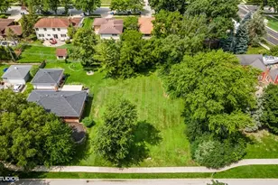 322 S Elm St, Itasca, IL 60143 - Photo 1