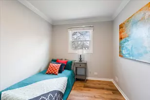 4309 Market St, Crystal Lake, IL 60012 - Photo 9