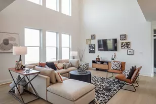 609 Zagreb Ave, Sycamore, IL 60178 - Photo 7