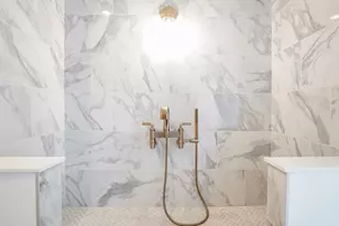 609 Zagreb Ave, Sycamore, IL 60178 - Photo 11