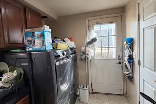 1643 Sycamore St, Des Plaines, IL 60018 - Photo 21