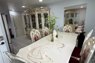 1643 Sycamore St, Des Plaines, IL 60018 - Photo 7