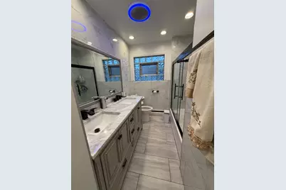 1643 Sycamore Street, Des Plaines, IL 60018 - Photo 13