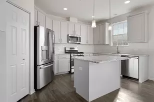 4320 Monroe Ave, Naperville, IL 60564 - Photo 9