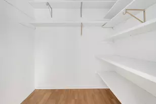 285 E 1st St, Elmhurst, IL 60126 - Photo 13