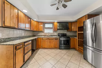 2817 Wenonah Avenue, Berwyn, IL 60402 - Photo 7