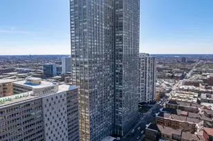 655 W Irving Park Rd, Chicago, IL 60613 - Photo 55