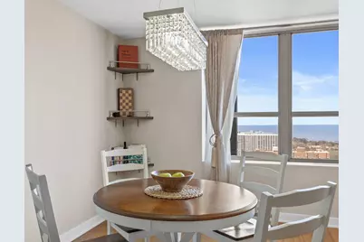 655 W Irving Park Road #3708, Chicago, IL 60613 - Photo 31