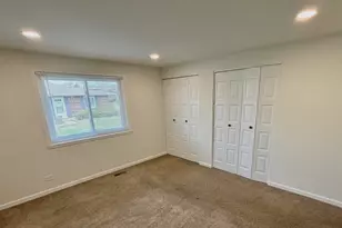 236 Whidah Ct, Schaumburg, IL 60194 - Photo 11