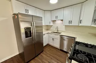 236 Whidah Ct, Schaumburg, IL 60194 - Photo 7