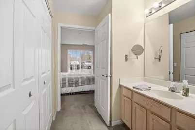 115 Hunt Club Drive #114N, Saint Charles, IL 60174 - Photo 17