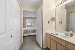 115 Hunt Club Dr, Saint Charles, IL 60174 - Photo 17