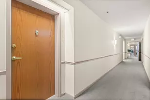 115 Hunt Club Dr, Saint Charles, IL 60174 - Photo 27