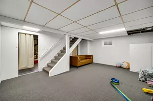 611 Kendall Ct, Schaumburg, IL 60194 - Photo 19