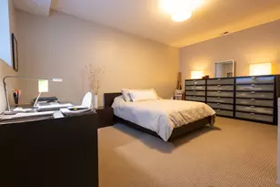 1833 W Cuyler Ave, Chicago, IL 60613 - Photo 51