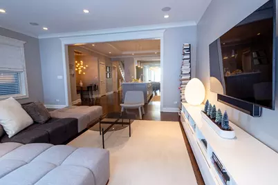 1833 W Cuyler Avenue, Chicago, IL 60613 - Photo 27