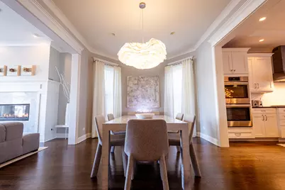 1833 W Cuyler Avenue, Chicago, IL 60613 - Photo 13