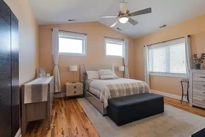 5036 N Lockwood Avenue #3, Chicago, IL 60630 - Photo 13