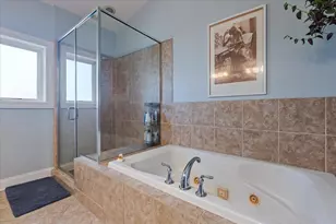 5036 N Lockwood Ave, Chicago, IL 60630 - Photo 19