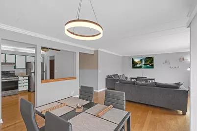 659 S Des Plaines River Road #2A, Des Plaines, IL 60016 - Photo 3