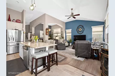 1660 Briarheath Drive, Aurora, IL 60505 - Photo 7