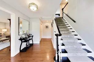 924 Glen Oak Dr, Sleepy Hollow, IL 60118 - Photo 5