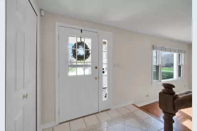 1641 Lois Ann Lane, Naperville, IL 60563 - Photo 7