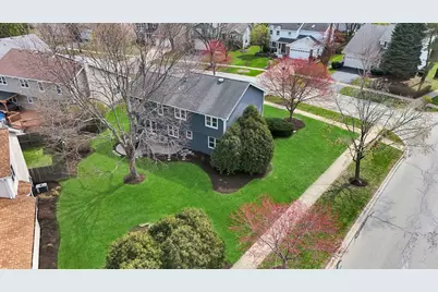 1641 Lois Ann Lane, Naperville, IL 60563 - Photo 49