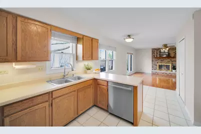 1641 Lois Ann Lane, Naperville, IL 60563 - Photo 13