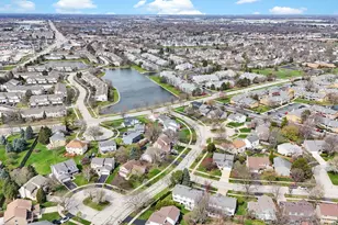 1641 Lois Ann Ln, Naperville, IL 60563 - Photo 45