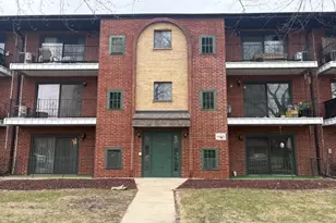 7006 W 98th St, Chicago Ridge, IL 60415 - Photo 1