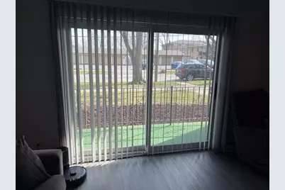 7006 W 98th Street #1B, Chicago Ridge, IL 60415 - Photo 3