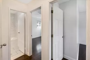 321 Onarga St, Park Forest, IL 60466 - Photo 11