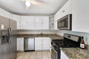 321 Onarga St, Park Forest, IL 60466 - Photo 19