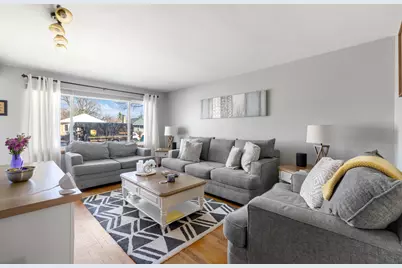 [Address not provided], La Grange Park, IL 60526 - Photo 5