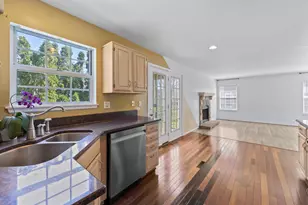 1797 Copperfield Ln, Crystal Lake, IL 60014 - Photo 9