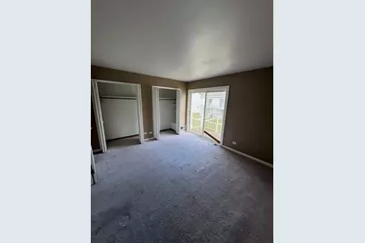 420 Meadowgreen Lane #420, Round Lake Beach, IL 60073 - Photo 9