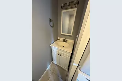 420 Meadowgreen Lane #420, Round Lake Beach, IL 60073 - Photo 3