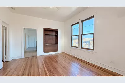 1142 N Monticello Avenue, Chicago, IL 60651 - Photo 5