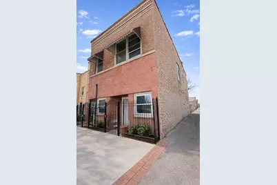 1142 N Monticello Avenue, Chicago, IL 60651 - Photo 1