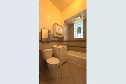 1142 N Monticello Avenue, Chicago, IL 60651 - Photo 7