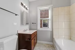 7933 S Evans Ave, Chicago, IL 60619 - Photo 5