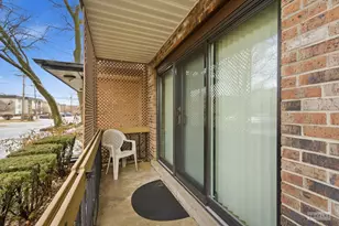 10851 S Keating Ave, Oak Lawn, IL 60453 - Photo 13