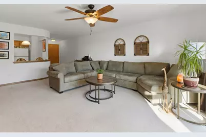 10 S Wille Street #603, Mount Prospect, IL 60056 - Photo 5