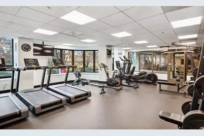 400 N La Salle Drive #1002, Chicago, IL 60654 - Photo 11