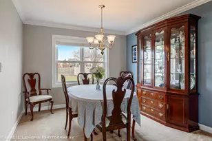 3432 Drover Ln, Darien, IL 60561 - Photo 11