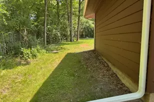 28450 N Shagbark Ln, Libertyville, IL 60048 - Photo 31